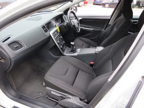 Used Volvo V60 2018 for sale - 76288643: Photo 19