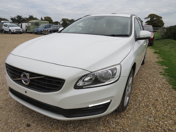Used Volvo V60 2018 for sale - 76288643: Photo 23