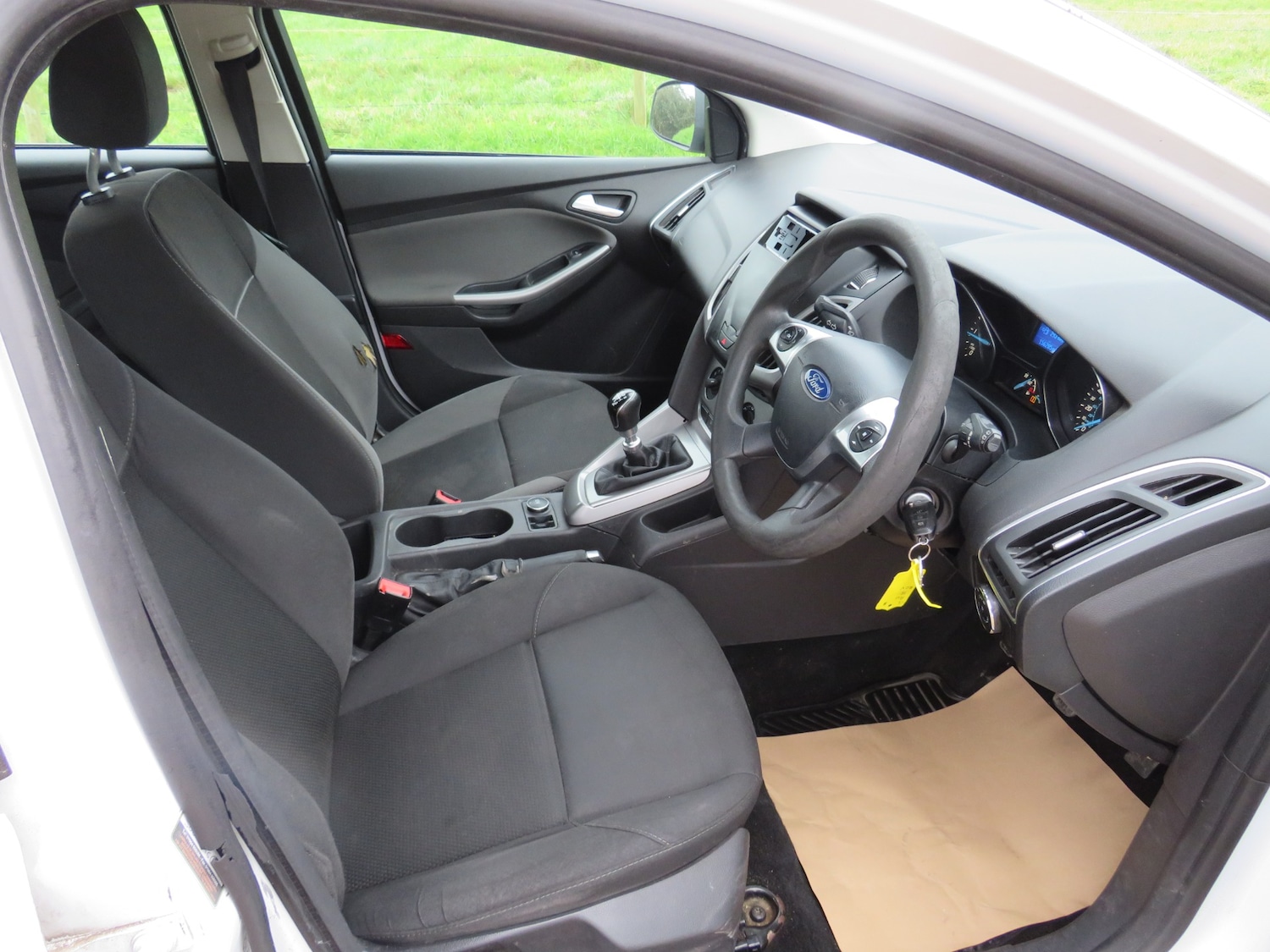 Used Ford Focus 2015 for sale - 73142864: Photo 3