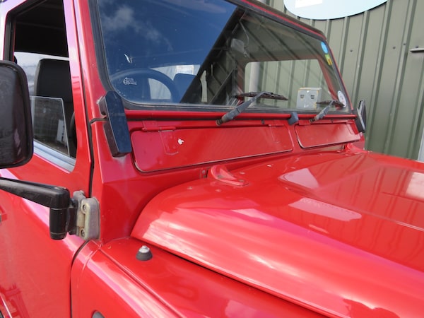 Used Land Rover Defender 90 1999 for sale - 70648730: Photo 38