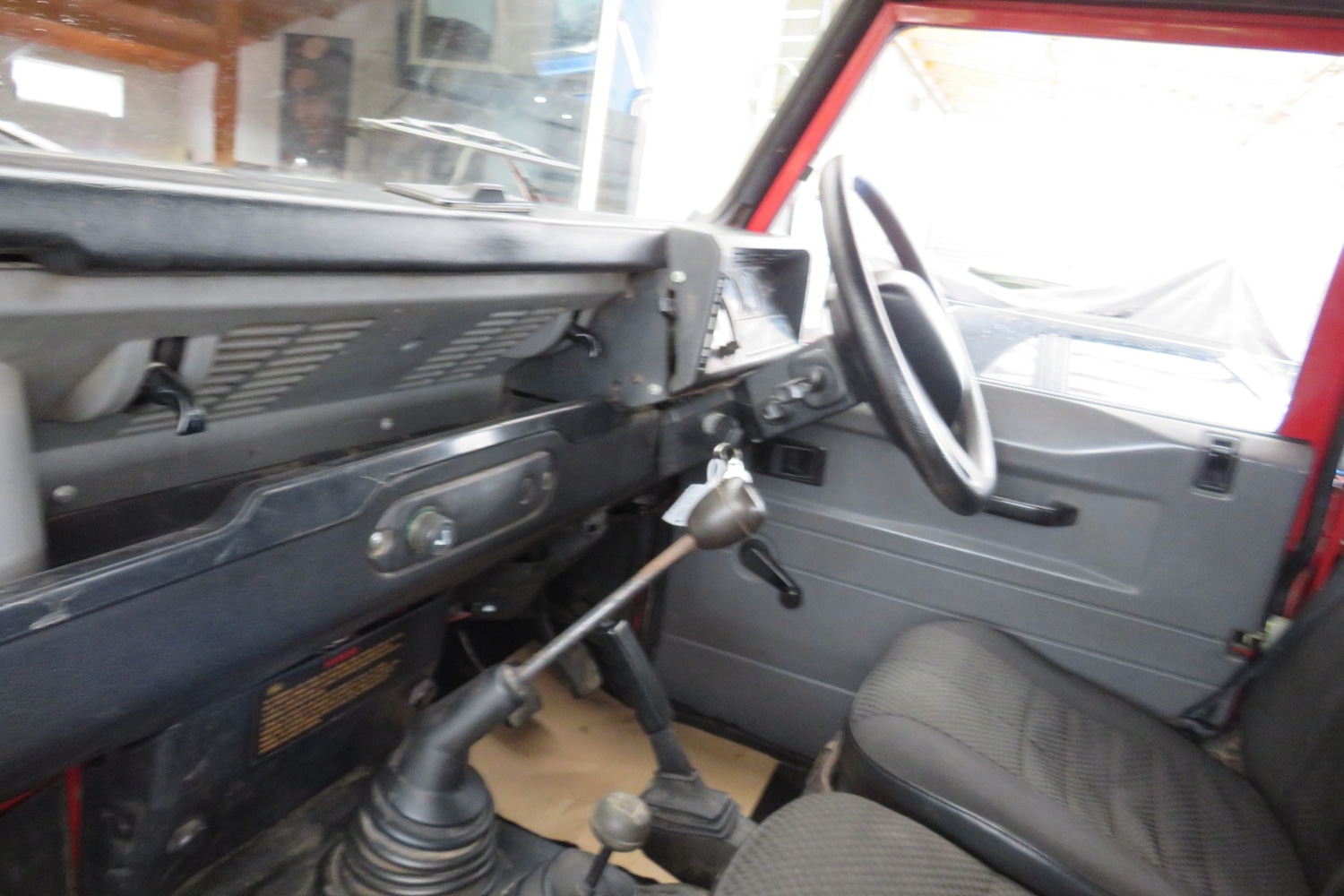 Used Land Rover Defender 90 1999 for sale - 70648730: Photo 47