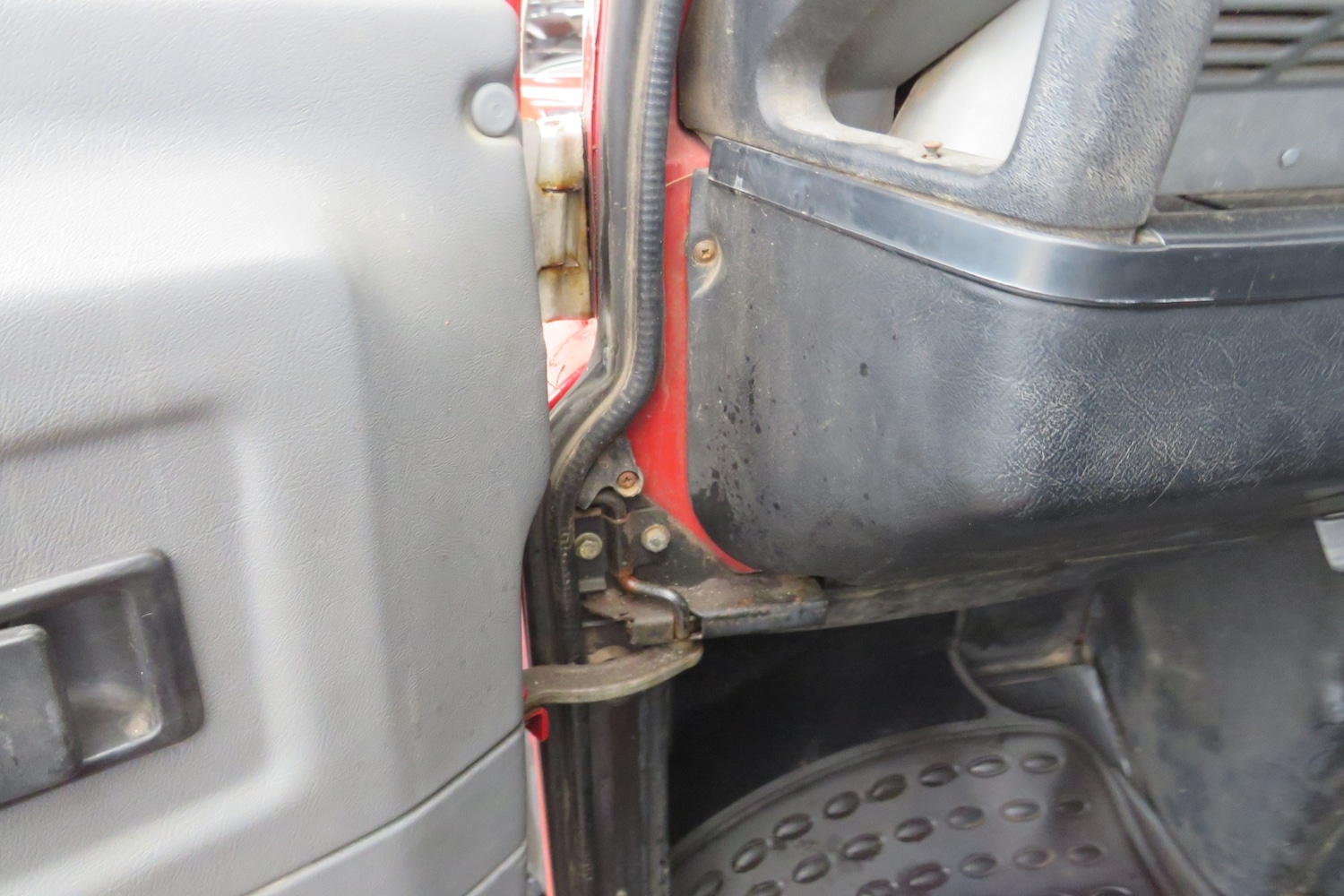 Used Land Rover Defender 90 1999 for sale - 70648730: Photo 77