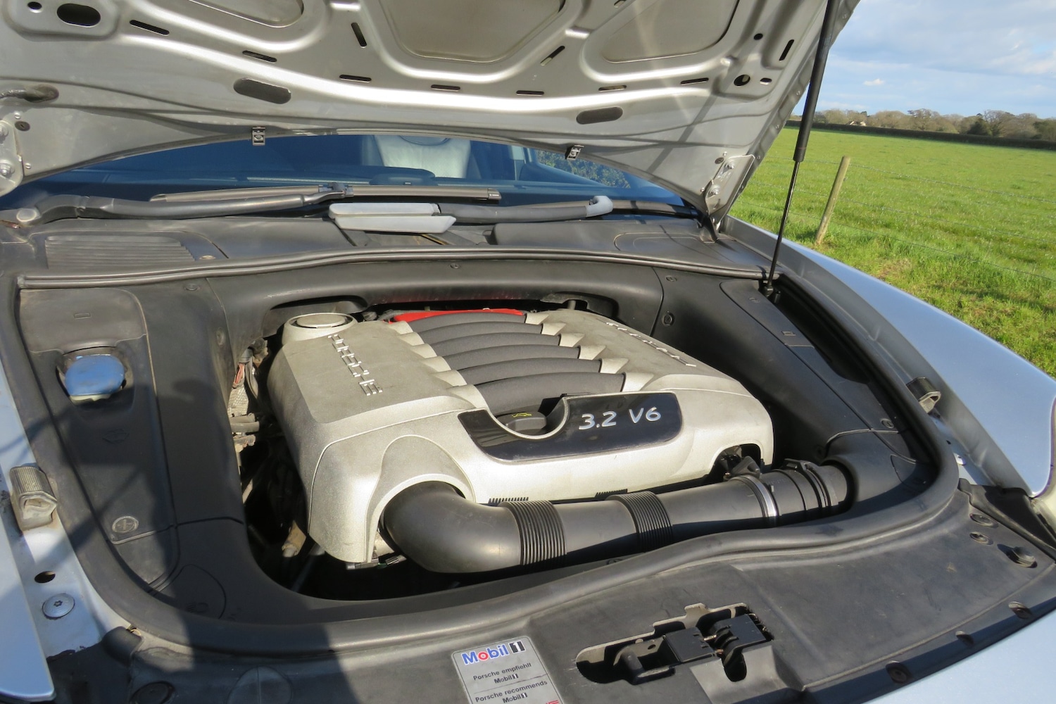 Used Porsche Cayenne 2006 for sale - 78090701: Photo 4