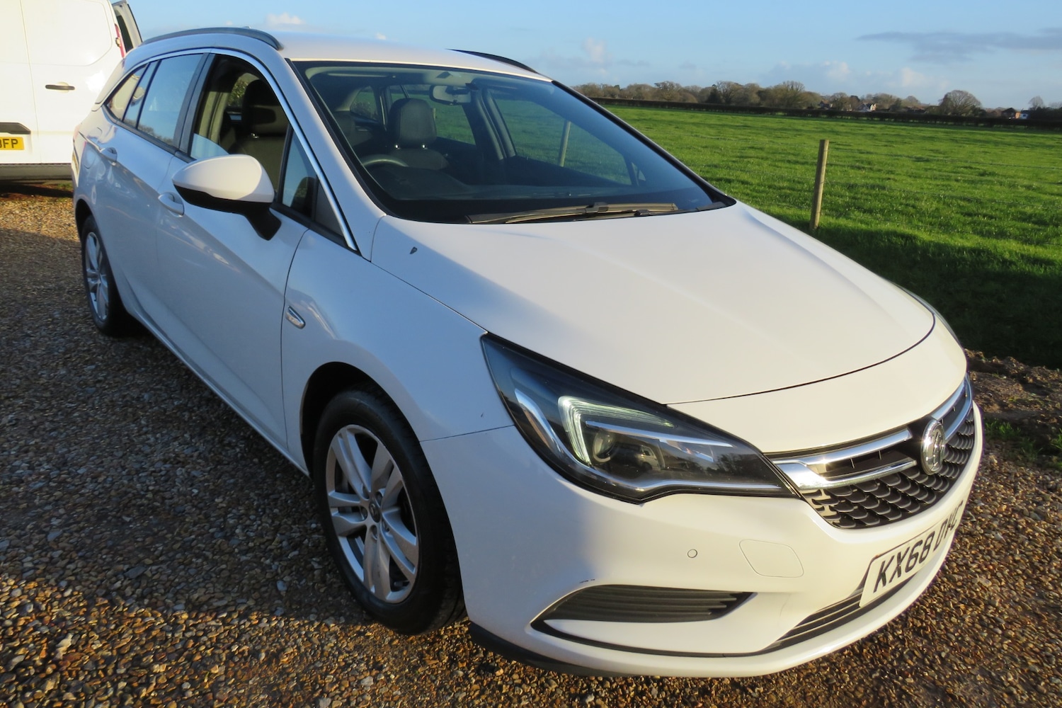 Used Vauxhall Astra 2018 for sale - 76853580: Photo 21