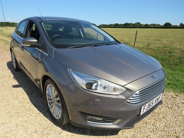 Used Ford Focus 2015 for sale - 75133240: Photo 1