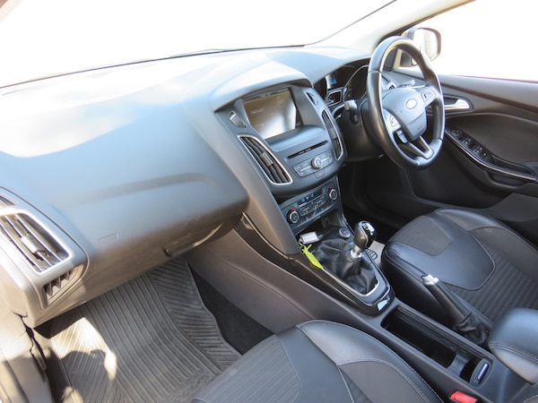 Used Ford Focus 2015 for sale - 75133240: Photo 20