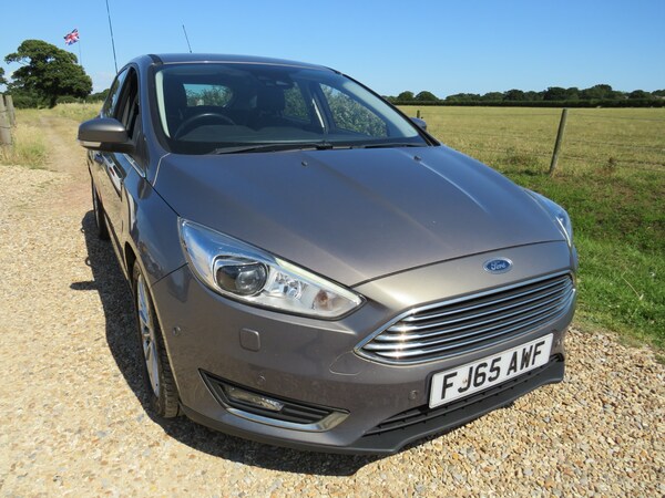 Used Ford Focus 2015 for sale - 75133240: Photo 2