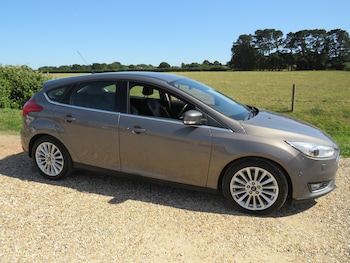 Used Ford Focus 2015 for sale - 75133240: Photo