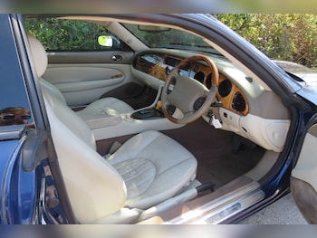 Used Jaguar XK8 2003 for sale - 78344201: Photo