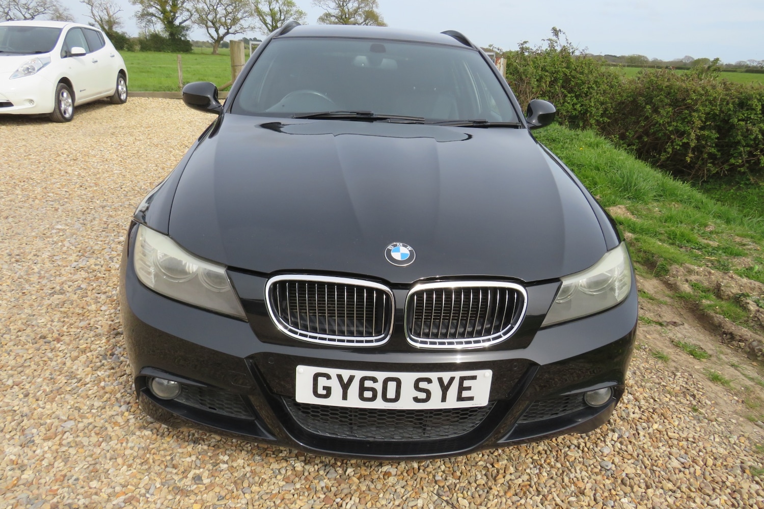 Used BMW 3 Series 2010 for sale - 78175925: Photo 2