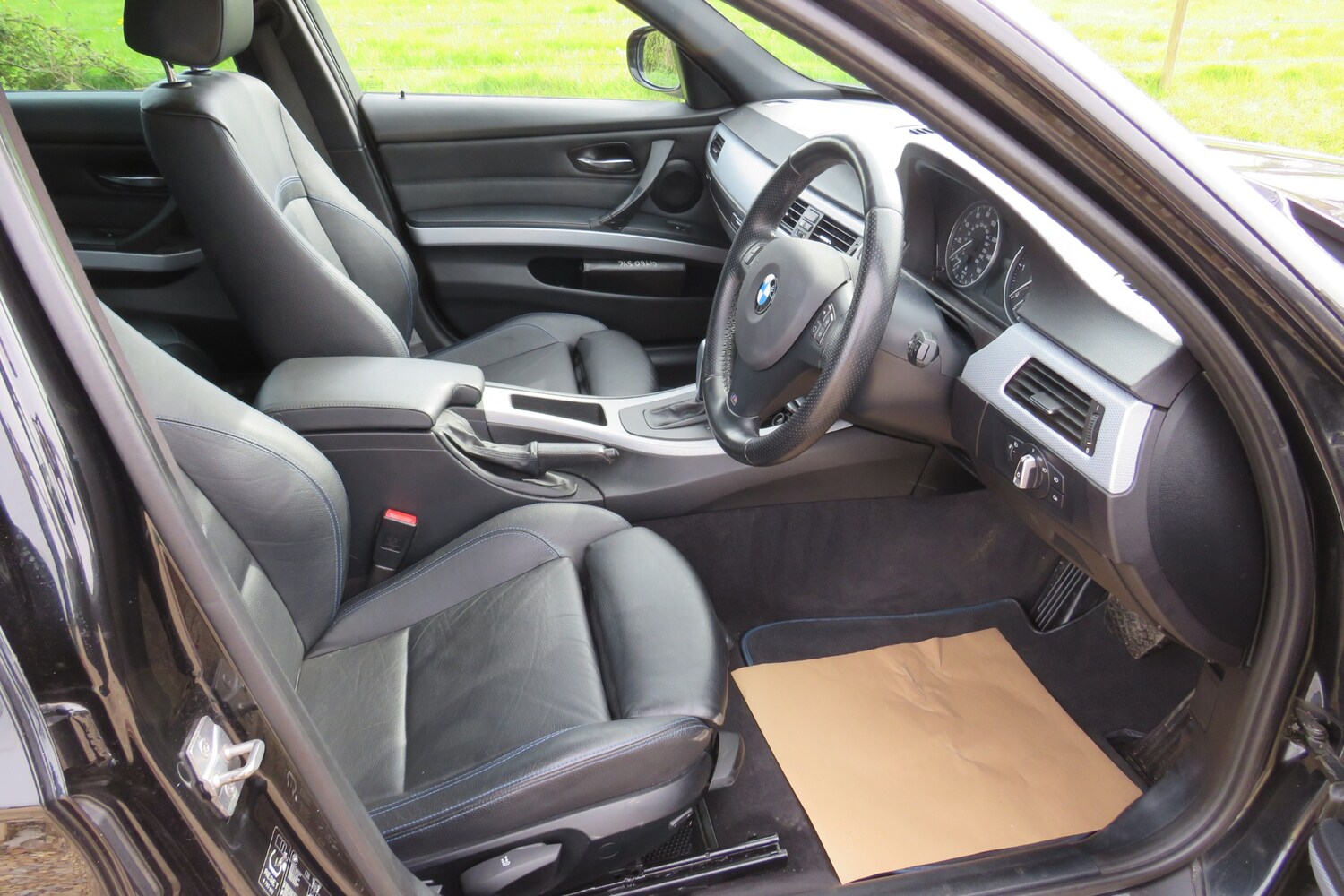Used BMW 3 Series 2010 for sale - 78175925: Photo 23