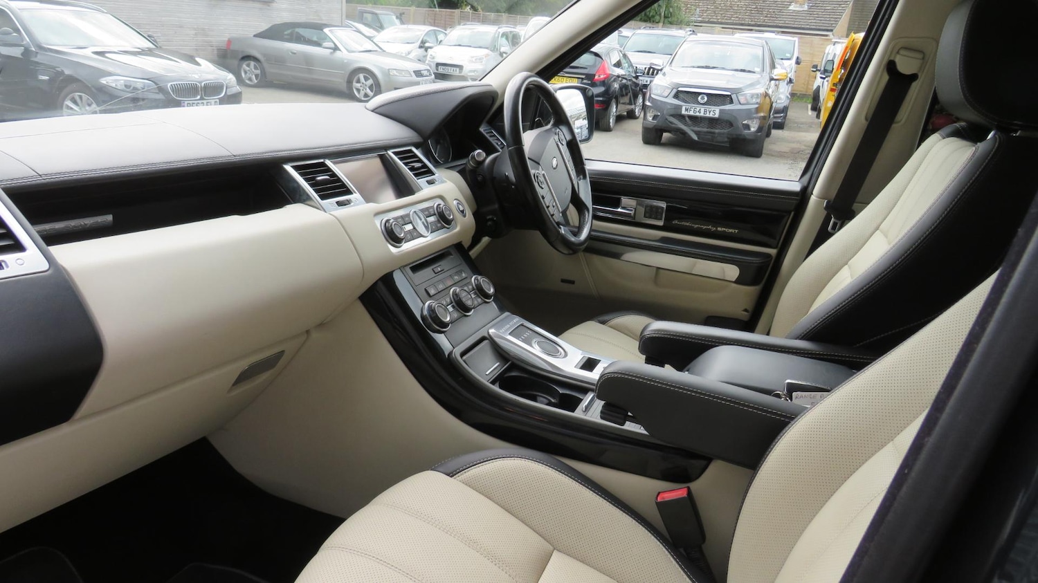 Used Land Rover Range Rover Sport 2011 for sale - 68400944: Photo 30