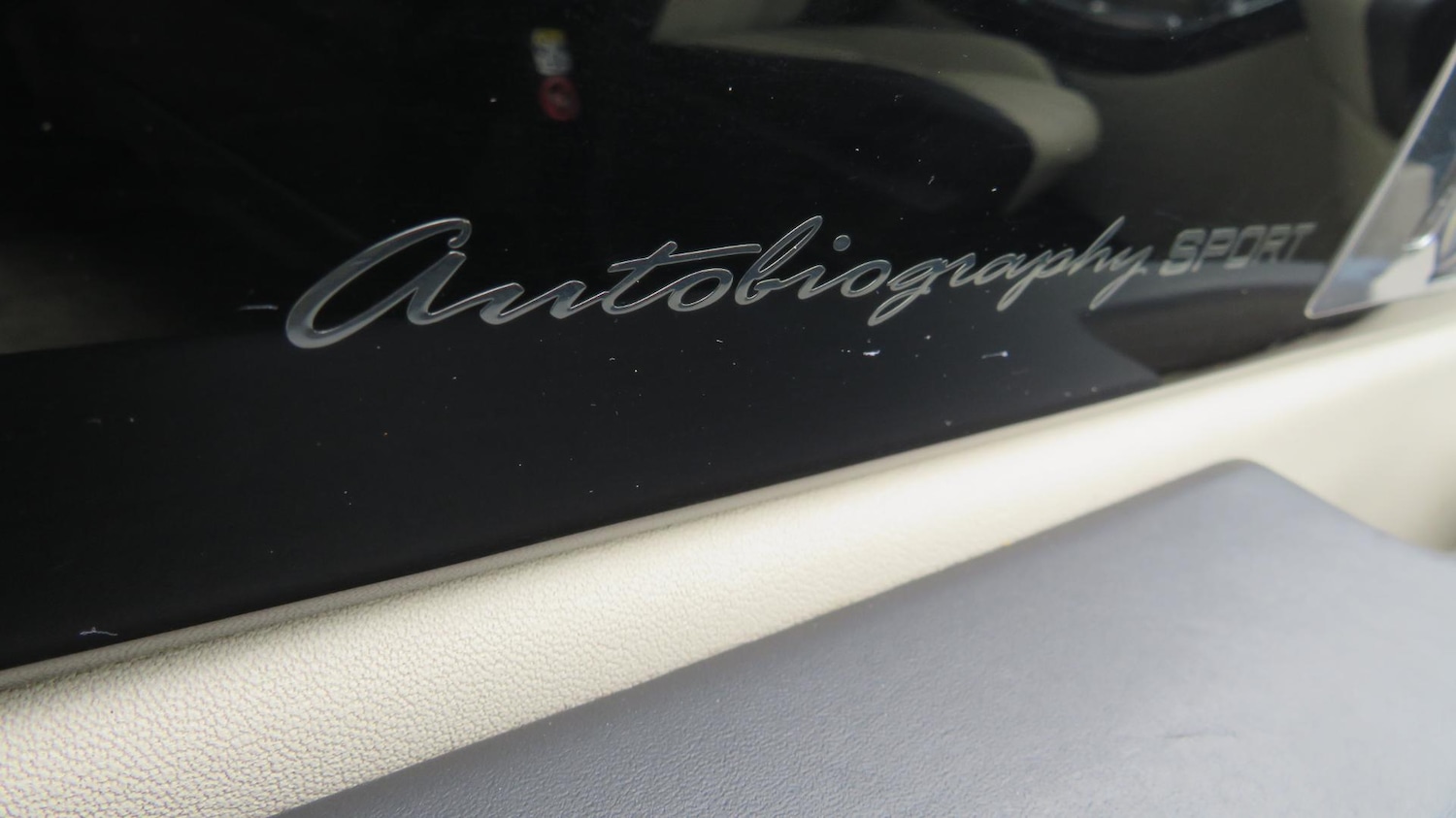 Used Land Rover Range Rover Sport 2011 for sale - 68400944: Photo 32