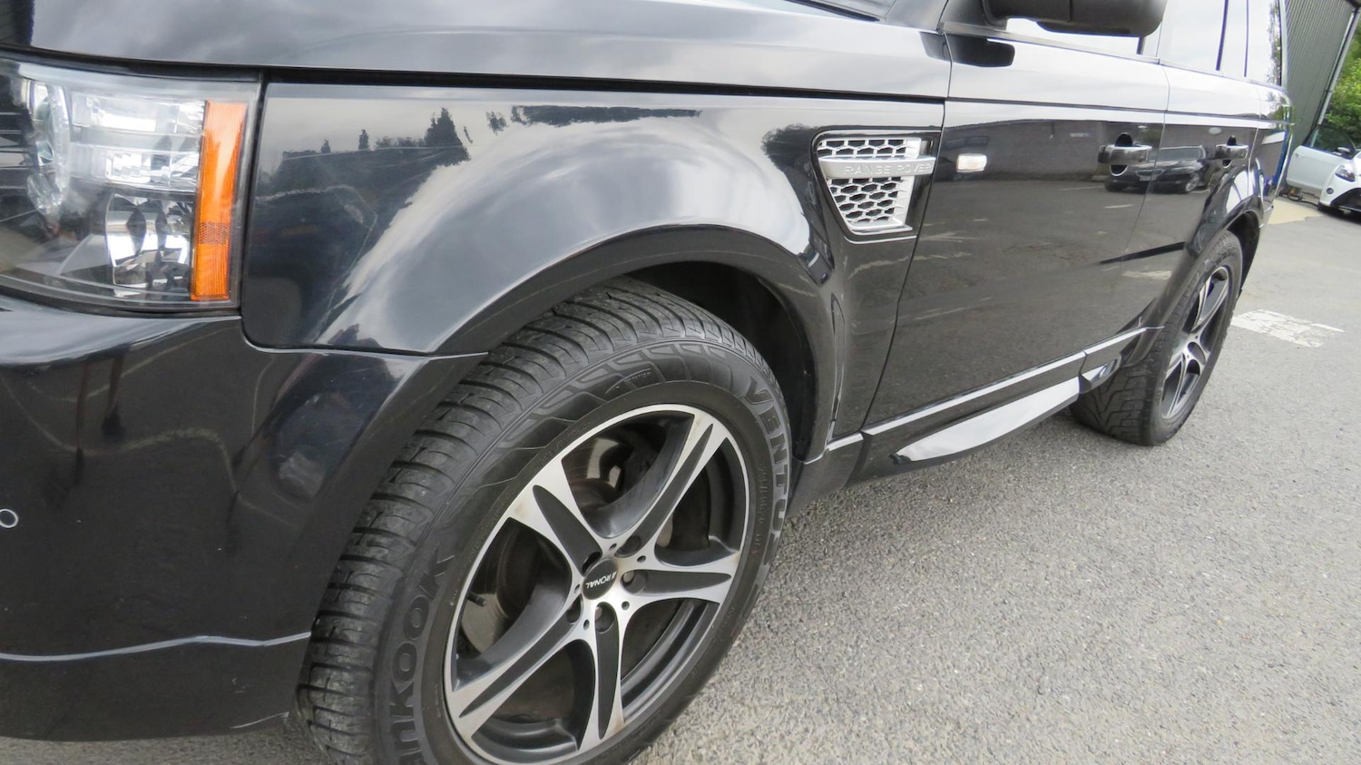 Used Land Rover Range Rover Sport 2011 for sale - 68400944: Photo 50