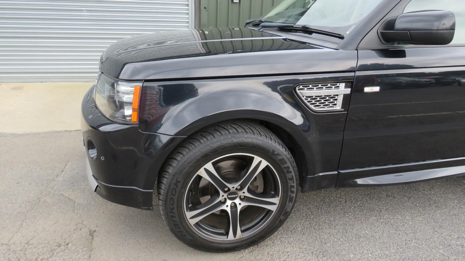 Used Land Rover Range Rover Sport 2011 for sale - 68400944: Photo 52