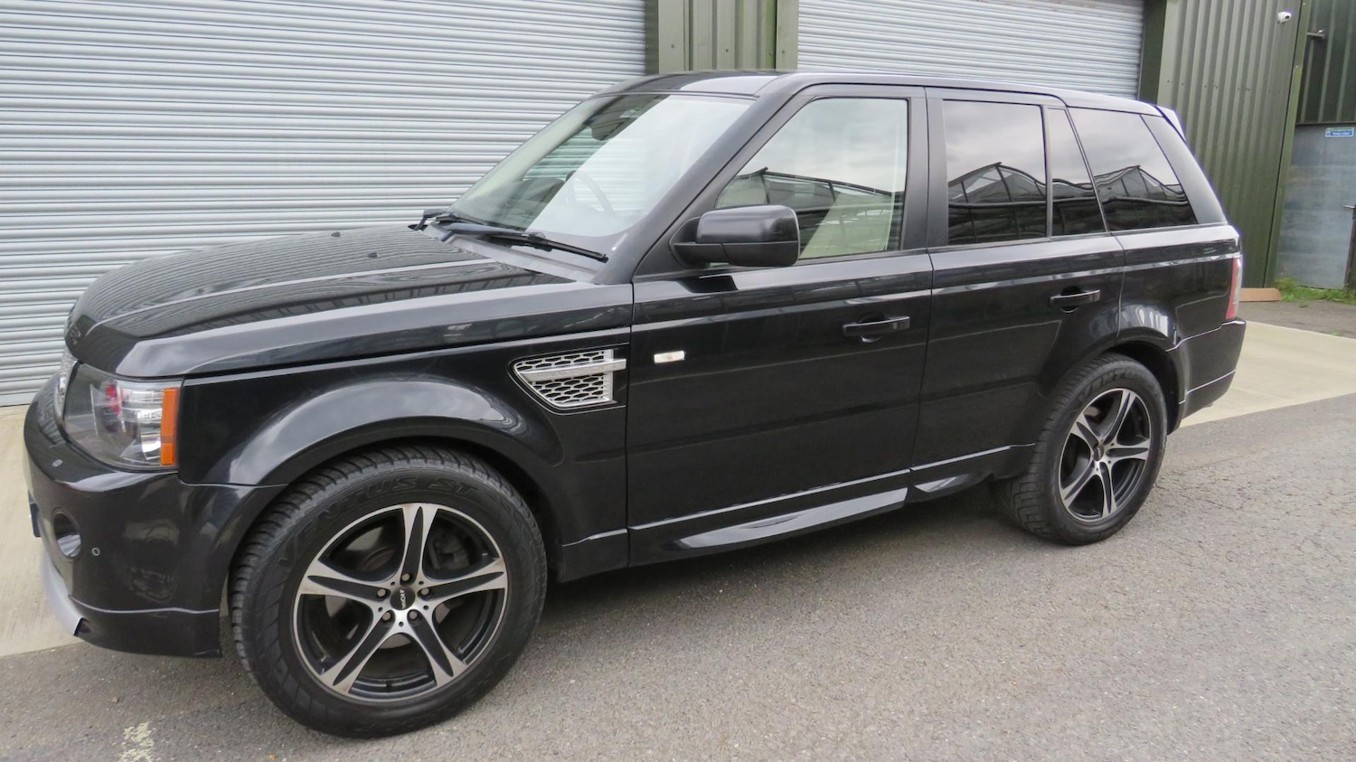 Used Land Rover Range Rover Sport 2011 for sale - 68400944: Photo 59