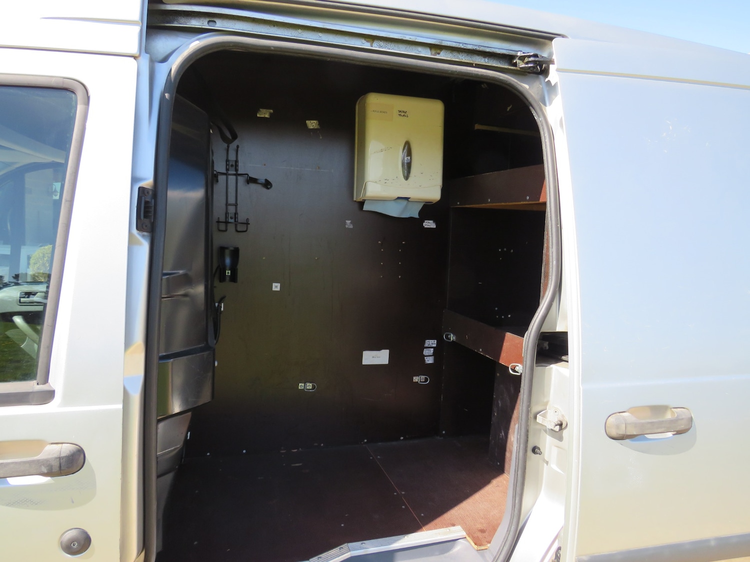 Used Ford Transit Connect 2008 for sale - 74355389: Photo 12