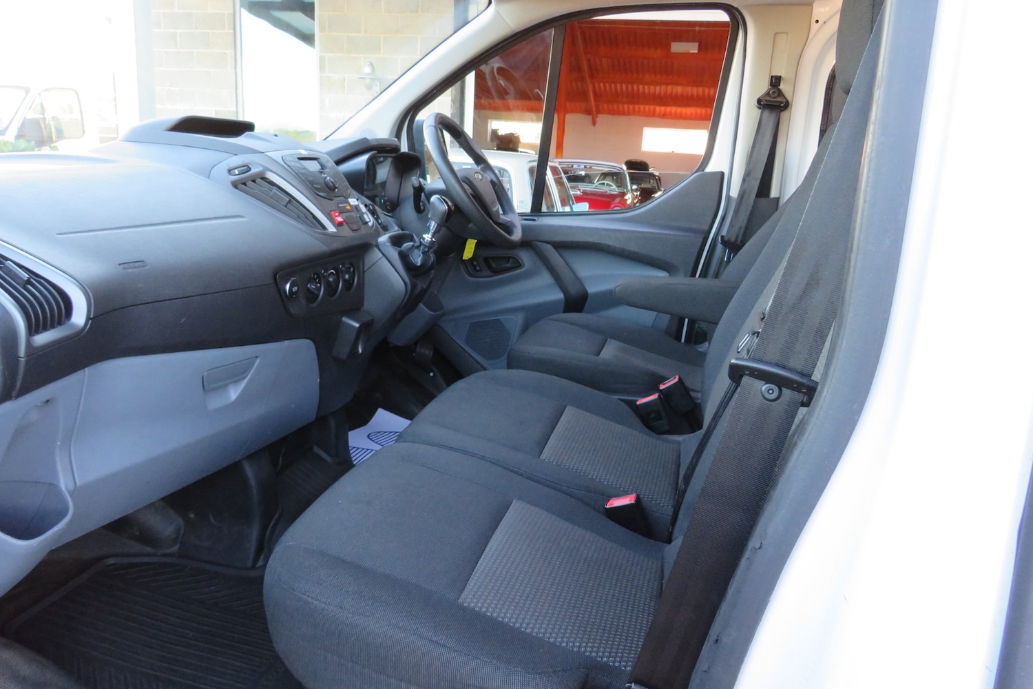 Used Ford Transit Custom 2016 for sale - 77025642: Photo 28