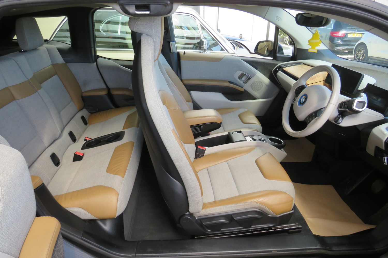Used BMW i3 2016 for sale - 78165878: Photo 4