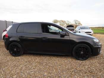 Used Volkswagen Golf 2010 for sale - 73011852: Photo