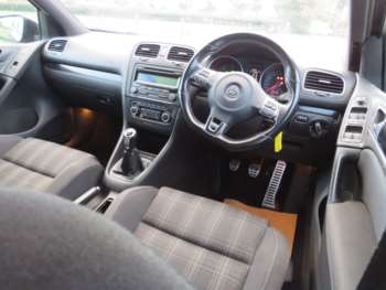Used Volkswagen Golf 2010 for sale - 73011852: Photo