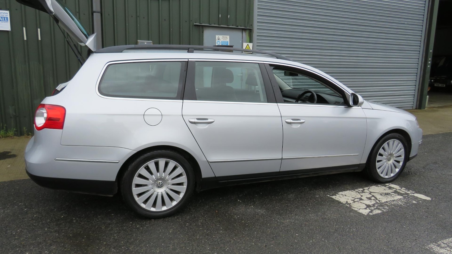 Used Volkswagen Passat 2014 for sale - 68261252: Photo 28