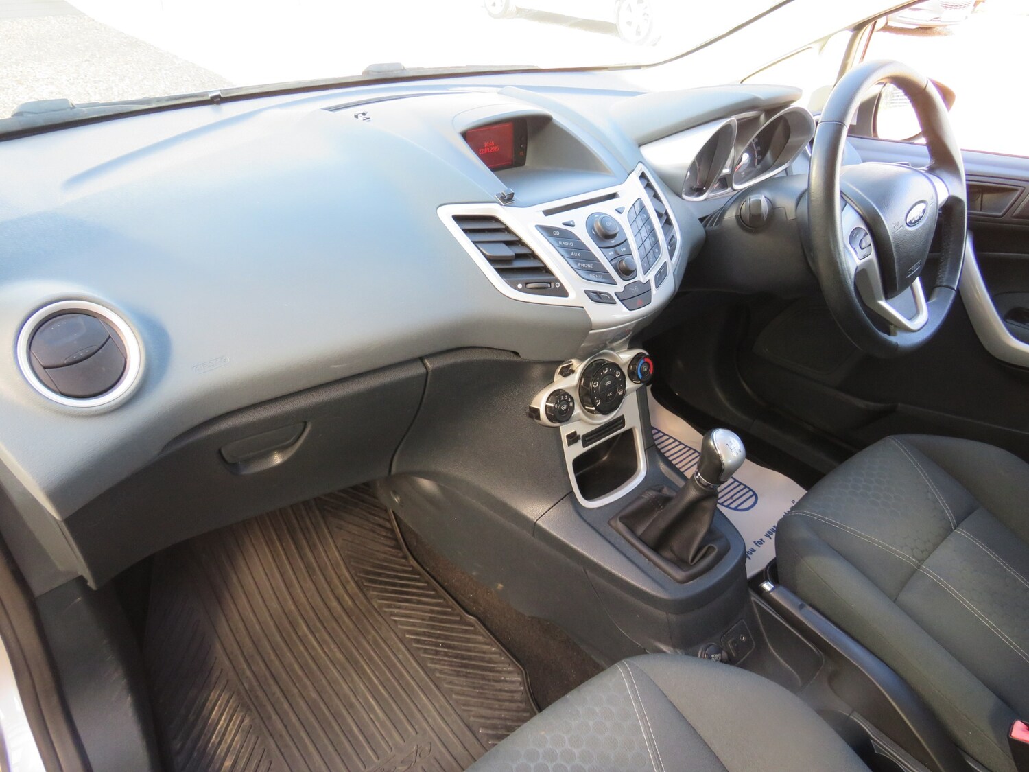 Used Ford Fiesta 2010 for sale - 76027634: Photo 20