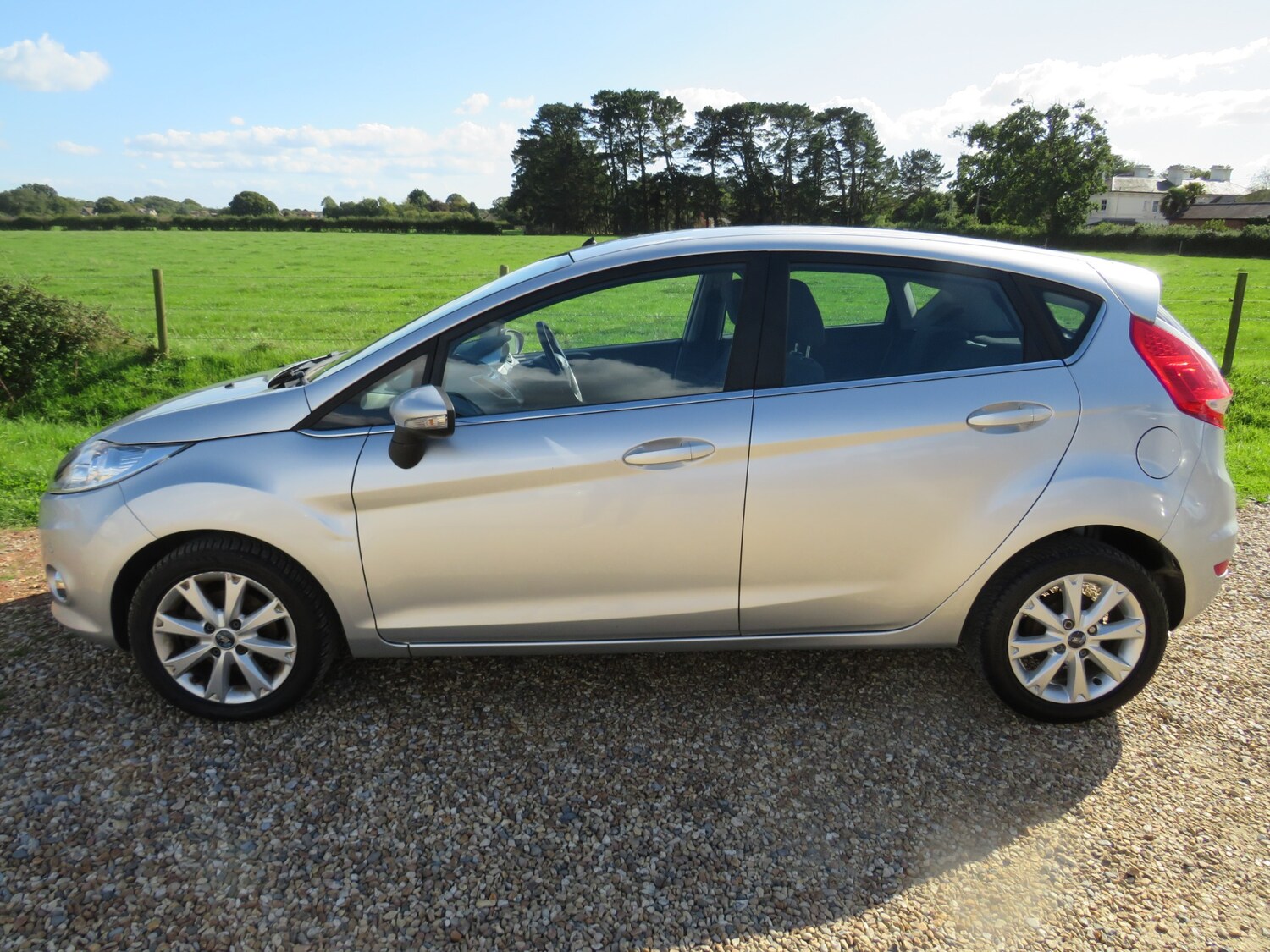 Used Ford Fiesta 2010 for sale - 76027634: Photo 25