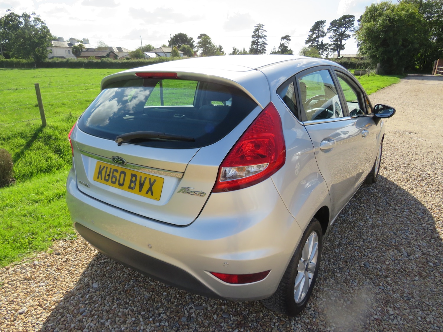 Used Ford Fiesta 2010 for sale - 76027634: Photo 7