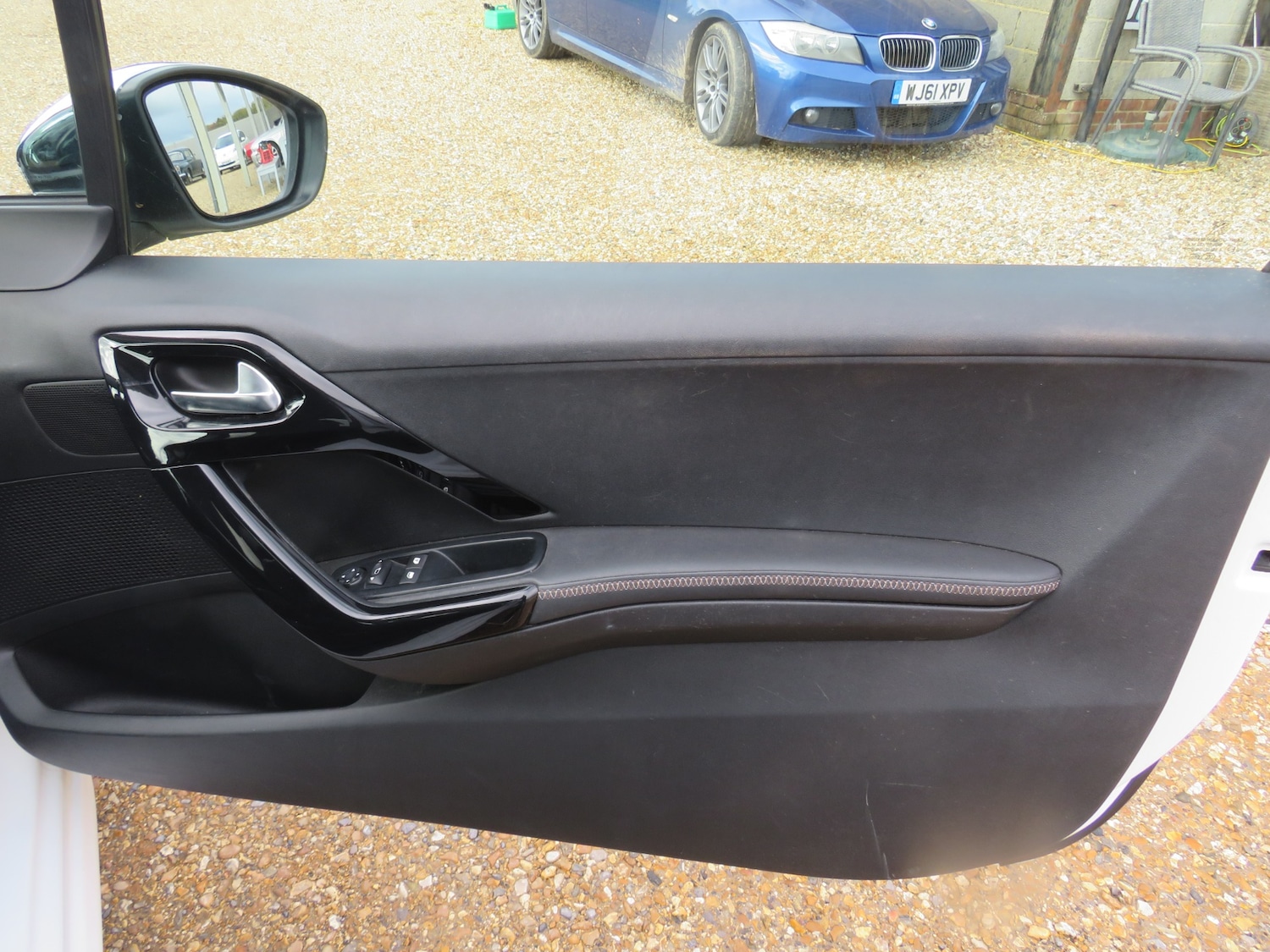 Used Peugeot 208 2012 for sale - 76329840: Photo 12