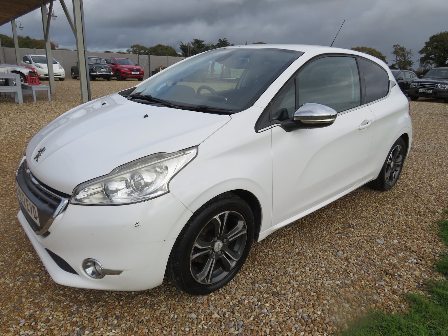 Used Peugeot 208 2012 for sale - 76329840: Photo 20