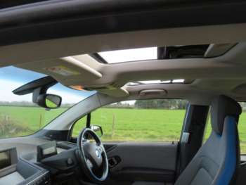 Used BMW i3 2015 for sale - 74191737: Photo
