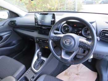Used Toyota Yaris 2021 for sale - 73034583: Photo