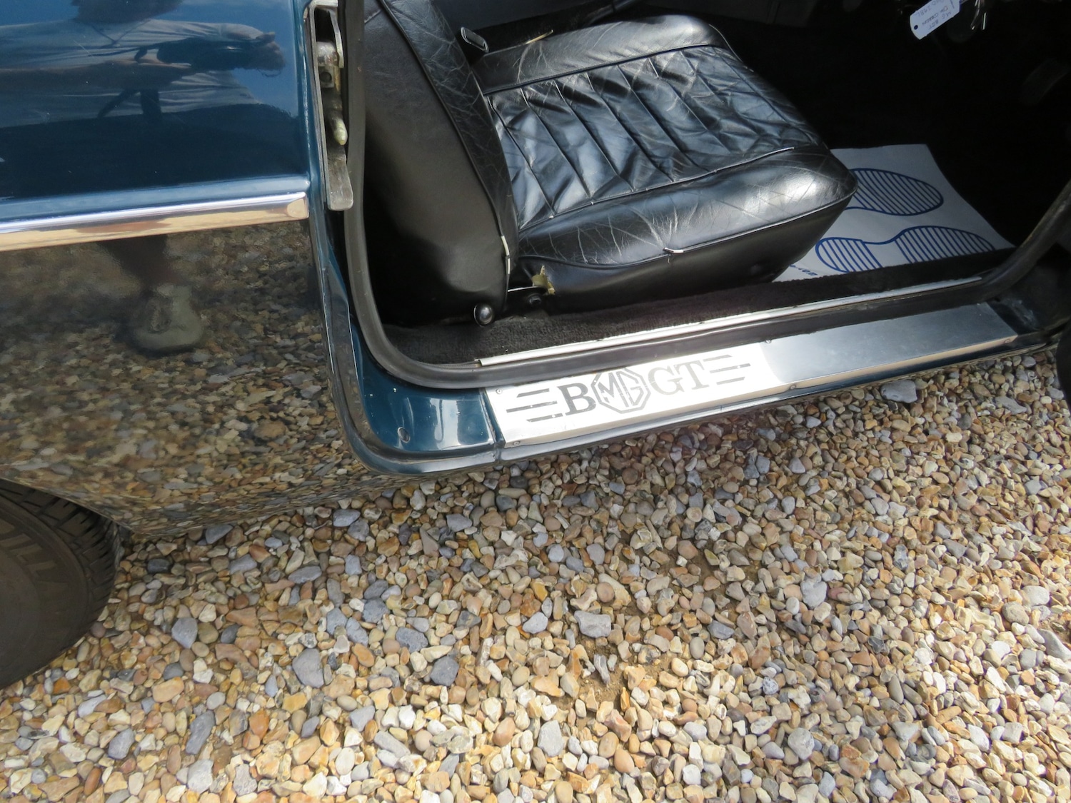 Vehicle 27