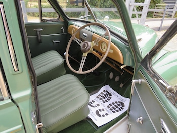 Used Morris Minor 1954 for sale - 79421431: Photo