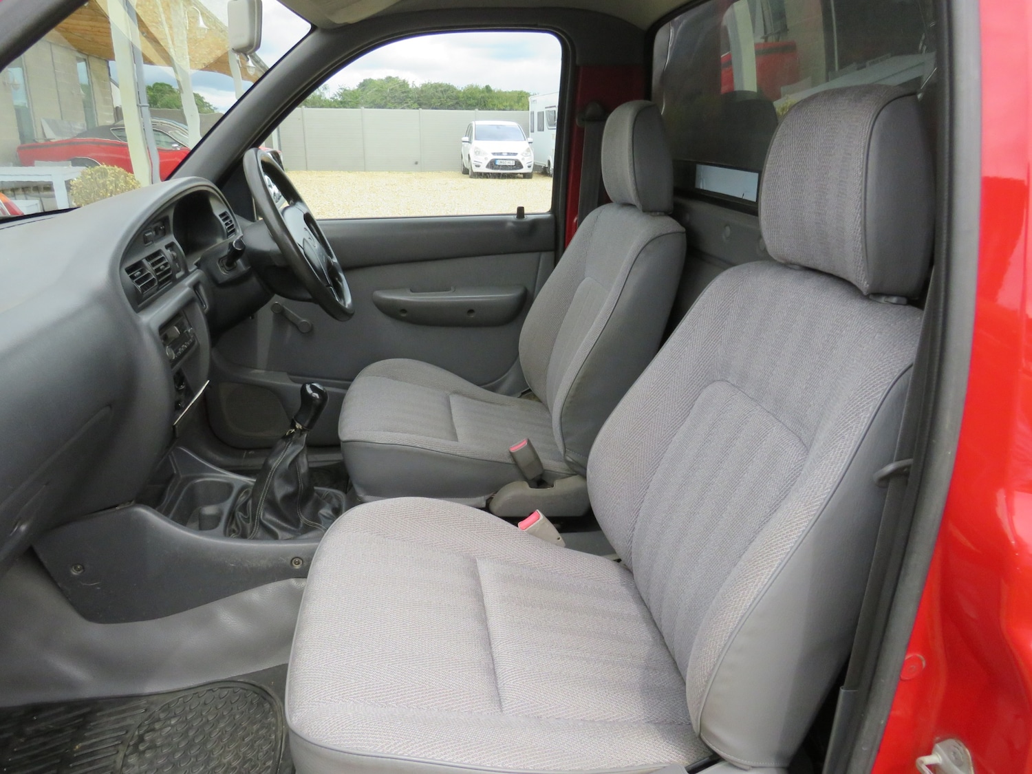 Used Mazda B 2000 for sale - 75425275: Photo 17