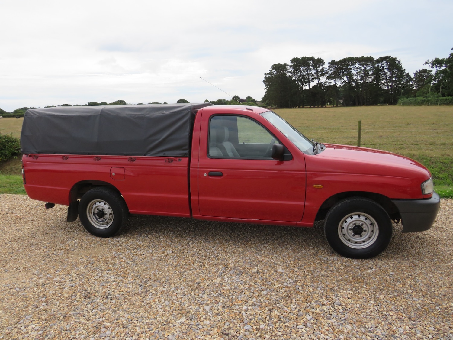 Used Mazda B 2000 for sale - 75425275: Photo 6