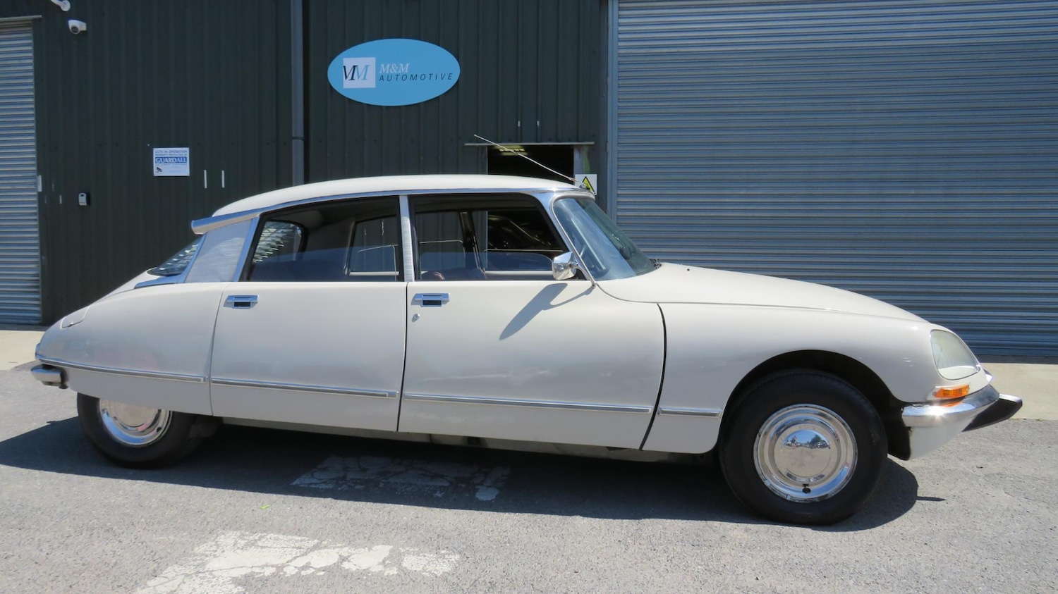 Vehicle 44