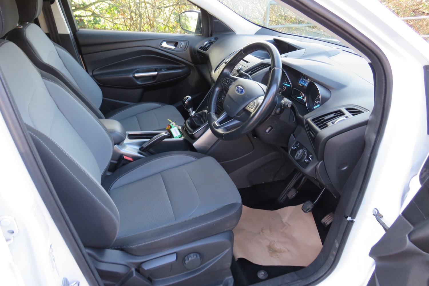 Used Ford Kuga 2017 for sale - 77813215: Photo 12