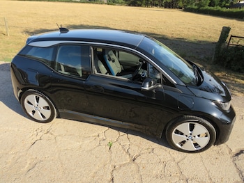 Used BMW i3 2018 for sale - 79369831: Photo