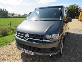 Used Volkswagen Transporter 2017 for sale - 75823025: Photo