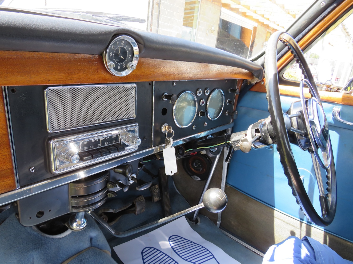 Vehicle 28