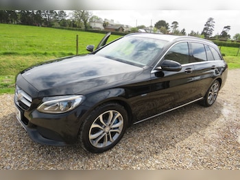 Used Mercedes-Benz C Class 2016 for sale - 78270928: Photo
