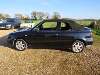 Used Volkswagen Golf 2002 for sale - 73011938: Photo