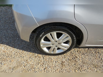 Used Honda Jazz 2014 for sale - 78627729: Photo