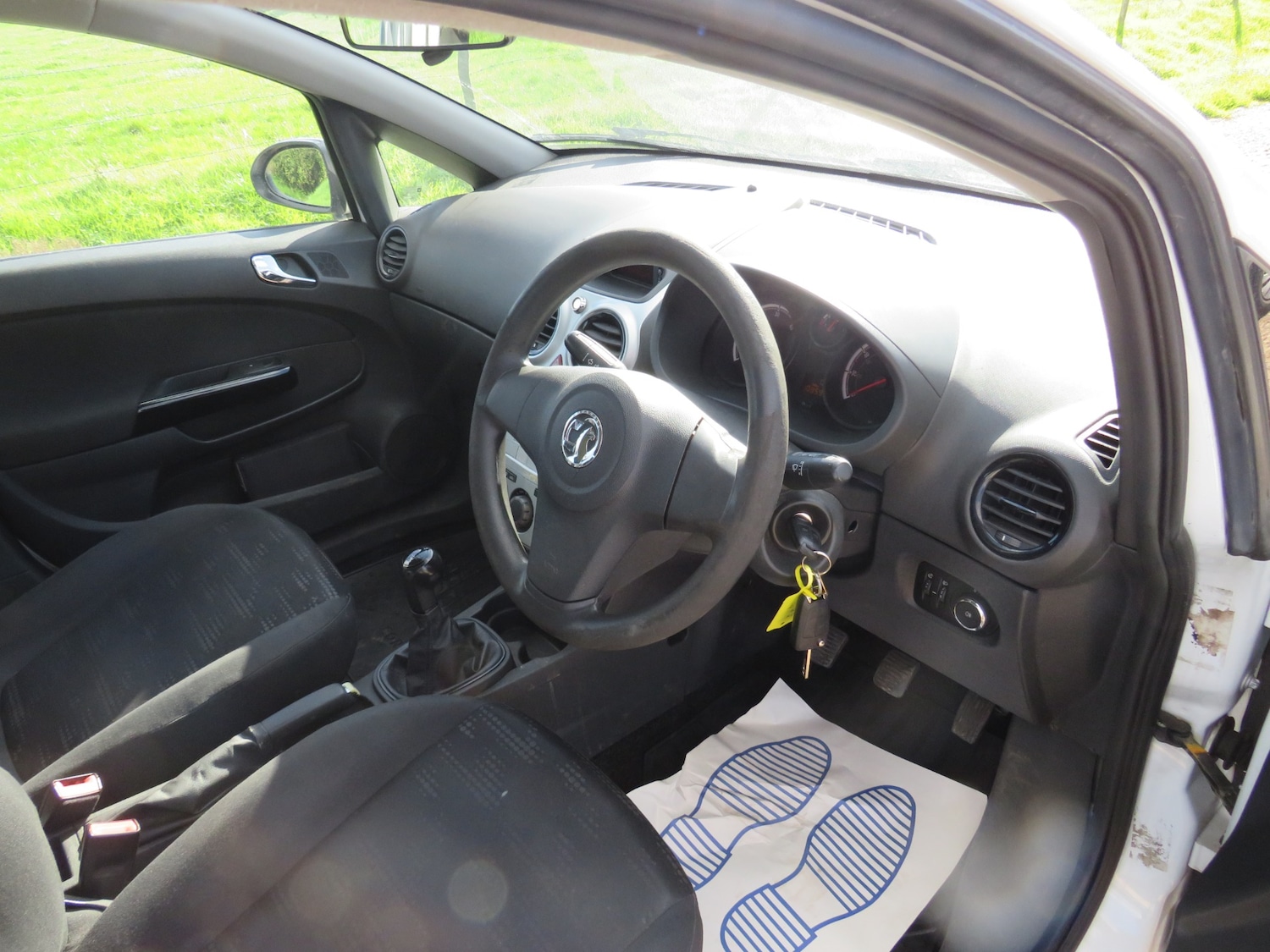 Used Vauxhall Corsa 2014 for sale - 75918445: Photo 9