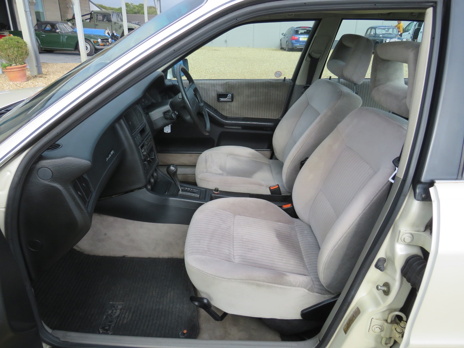 Vehicle 28
