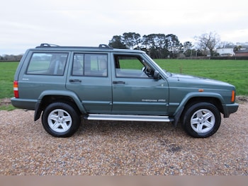 2003 (V) - Auto 5-Door