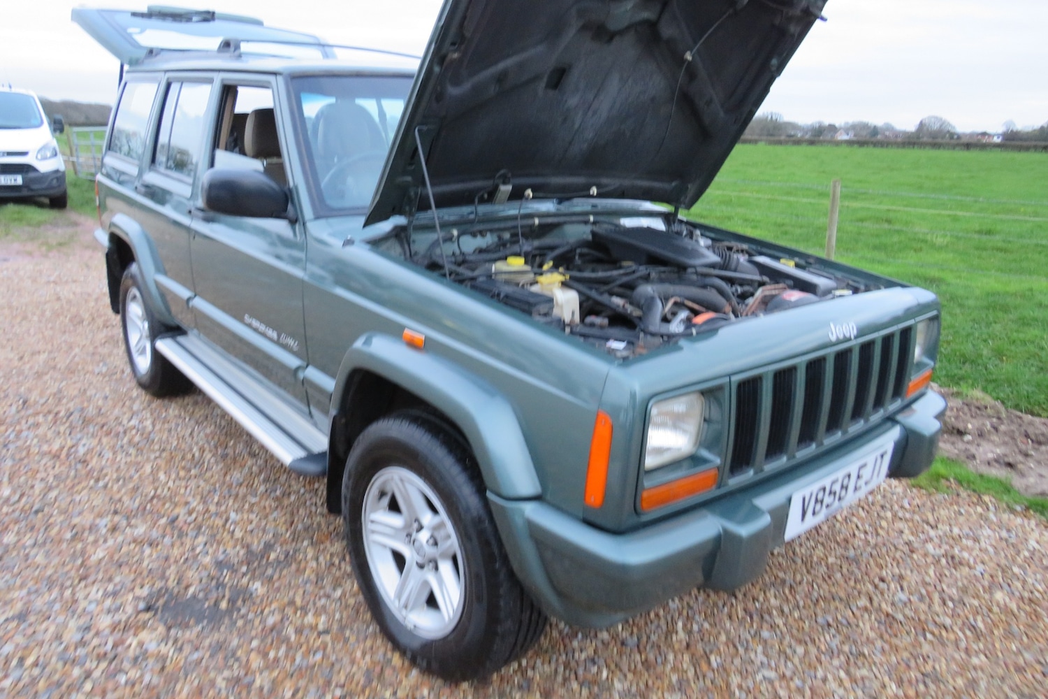 Used Jeep Cherokee 2003 for sale - 77025646: Photo 3