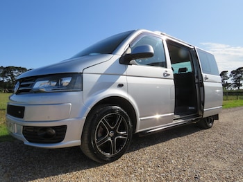 Used Volkswagen Caravelle 2012 for sale - 75058230: Photo